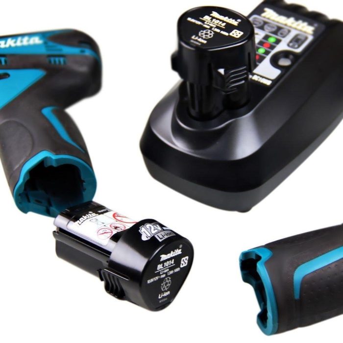 Combo de Parafusadeira Impacto e Furadeira Parafusadeira 12V Li-ion Bivolt com Maleta – MAKITA-LCT204 - Imagem 4